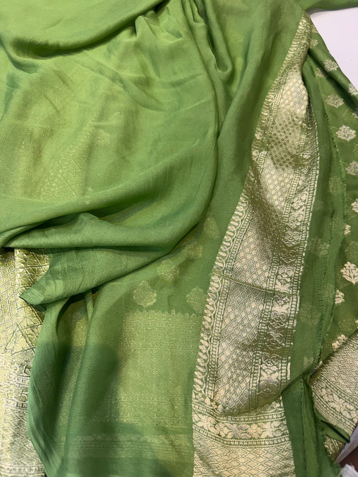 Green Water Gold Zari Banarasi Handloom Pure Khaddi Georgette Silk Saree