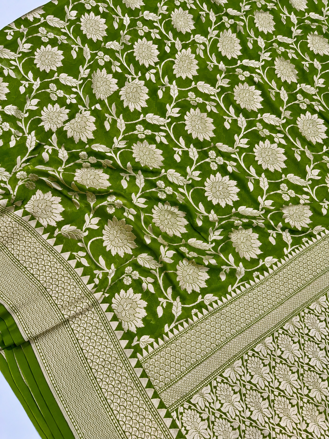 Green Handloom Banarasi Pure Khaddi Georgette Silk Saree