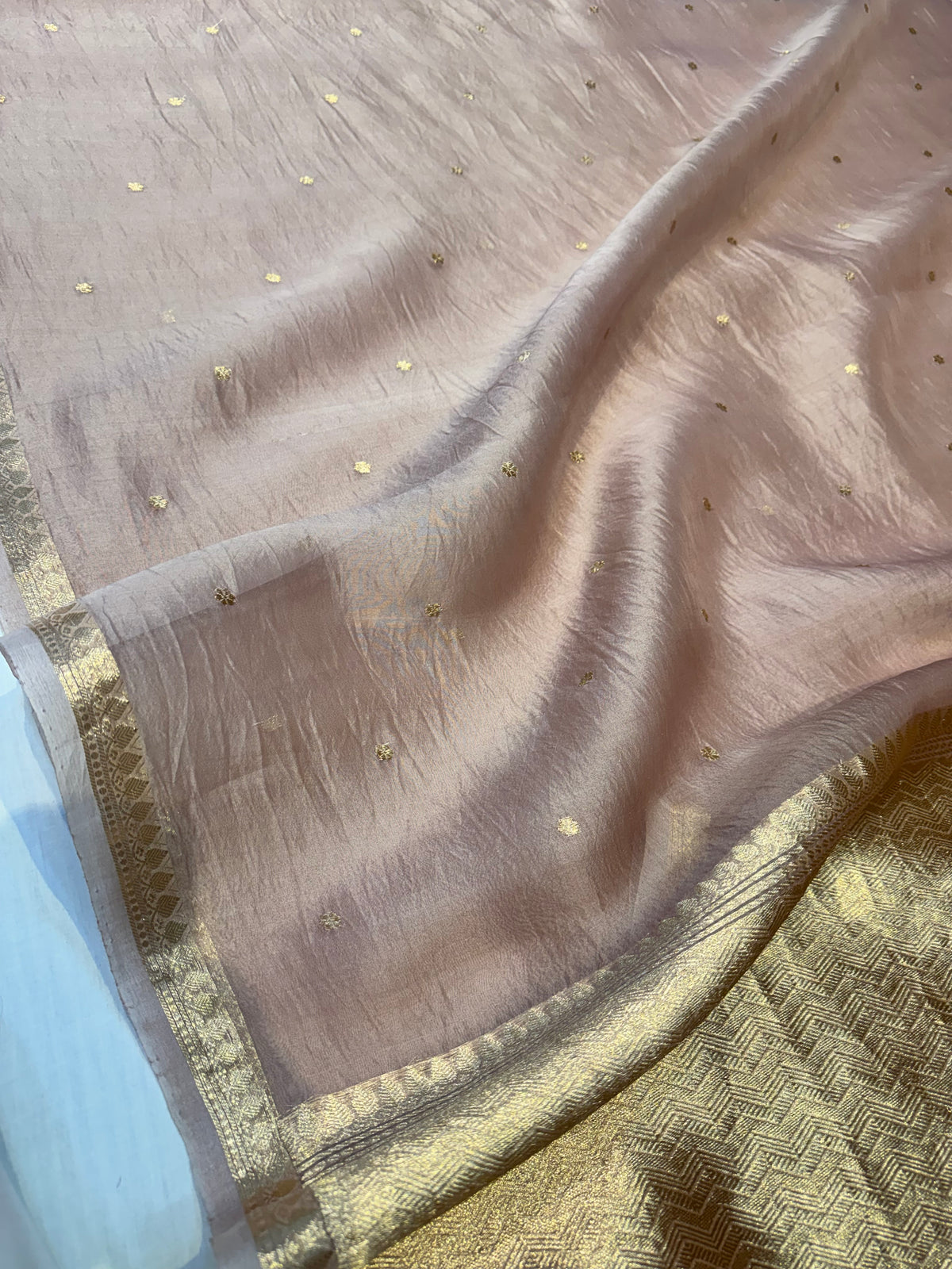 Dusty Pink Buti Banarasi Pure Kora Silk Saree
