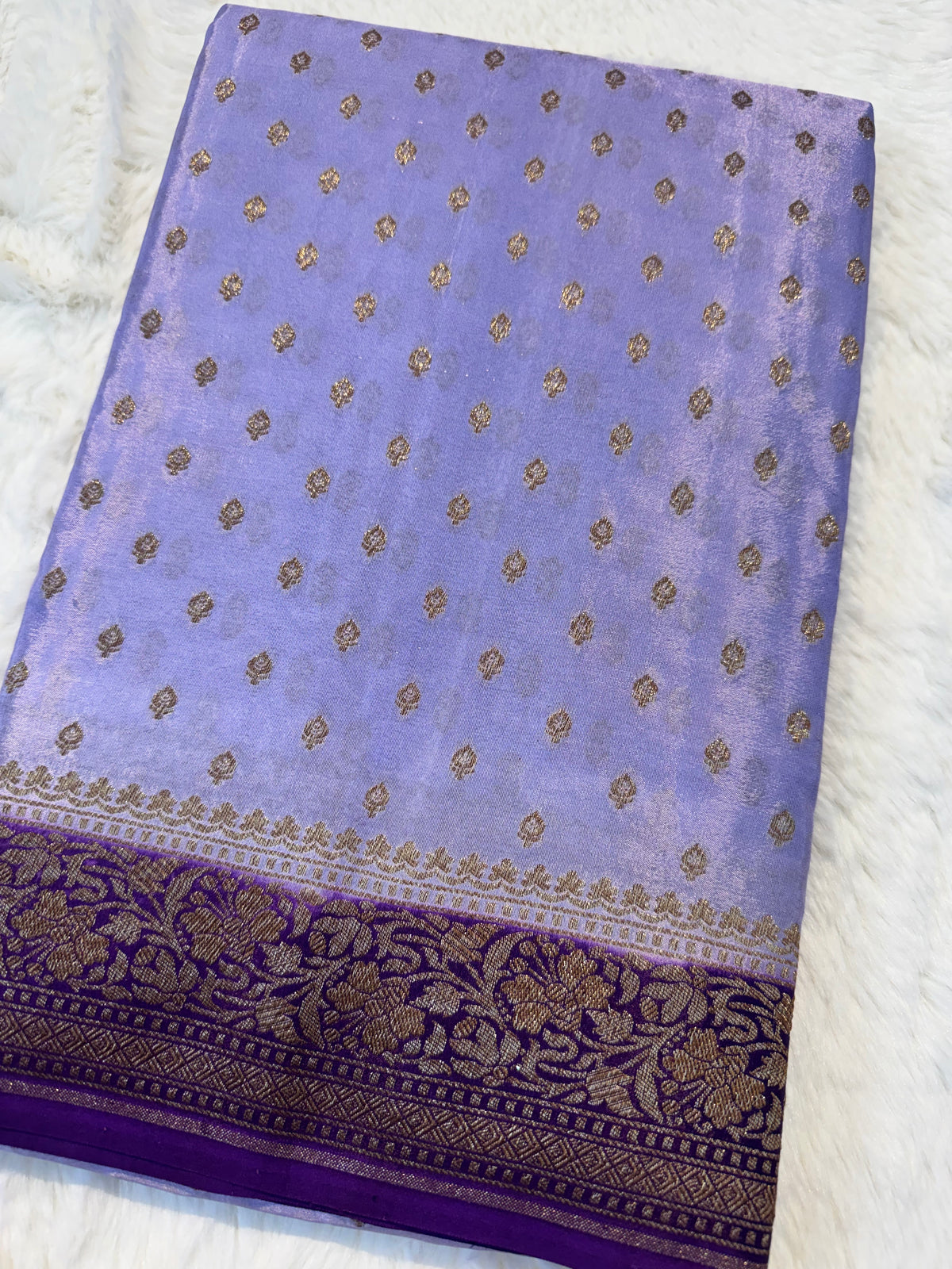 Lavender Booti Handloom Banarasi Chiffon Crape Silk Saree