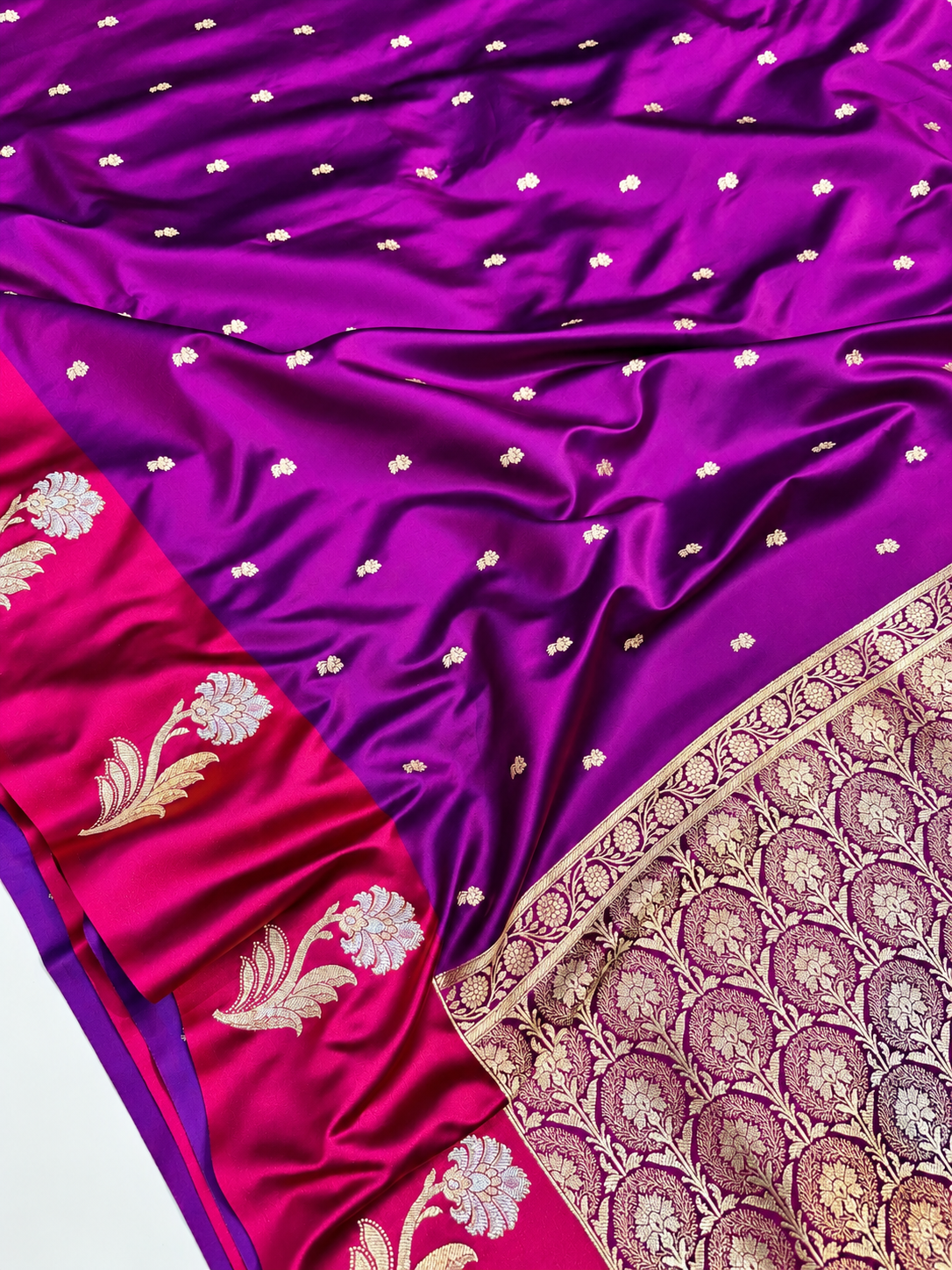Deep Purple Sona Rupa Buti Handloom Banarasi Mashru Silk Saree