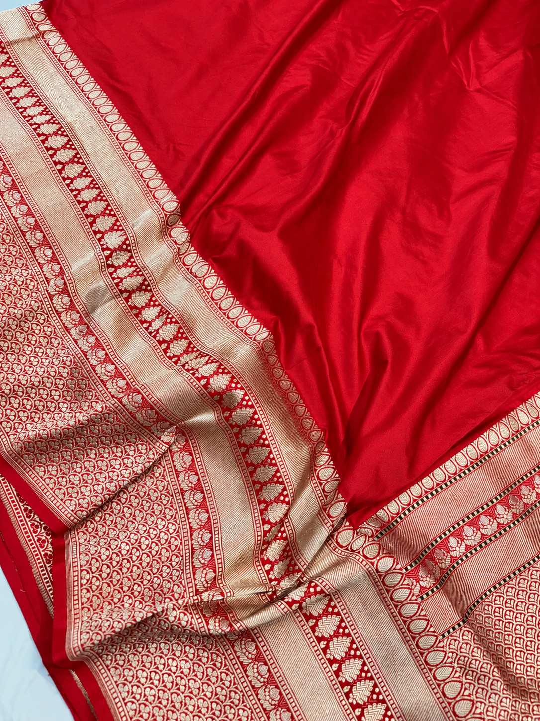 Red Big Border Handloom Banarasi Pure Katan Silk Saree