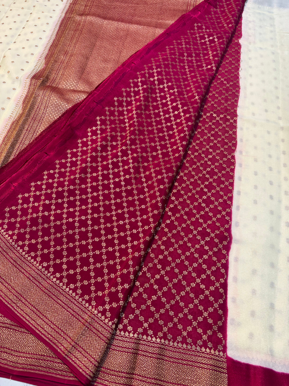 White Banarasi Pure Khaddi Crepe Silk Saree with Contrast Pallu